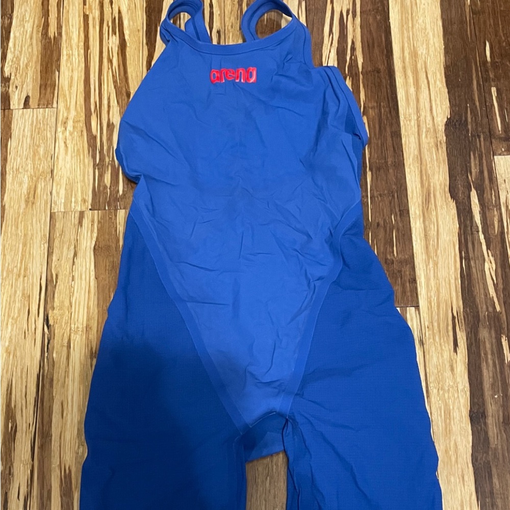 Size 24 arena powerskin carbon glide